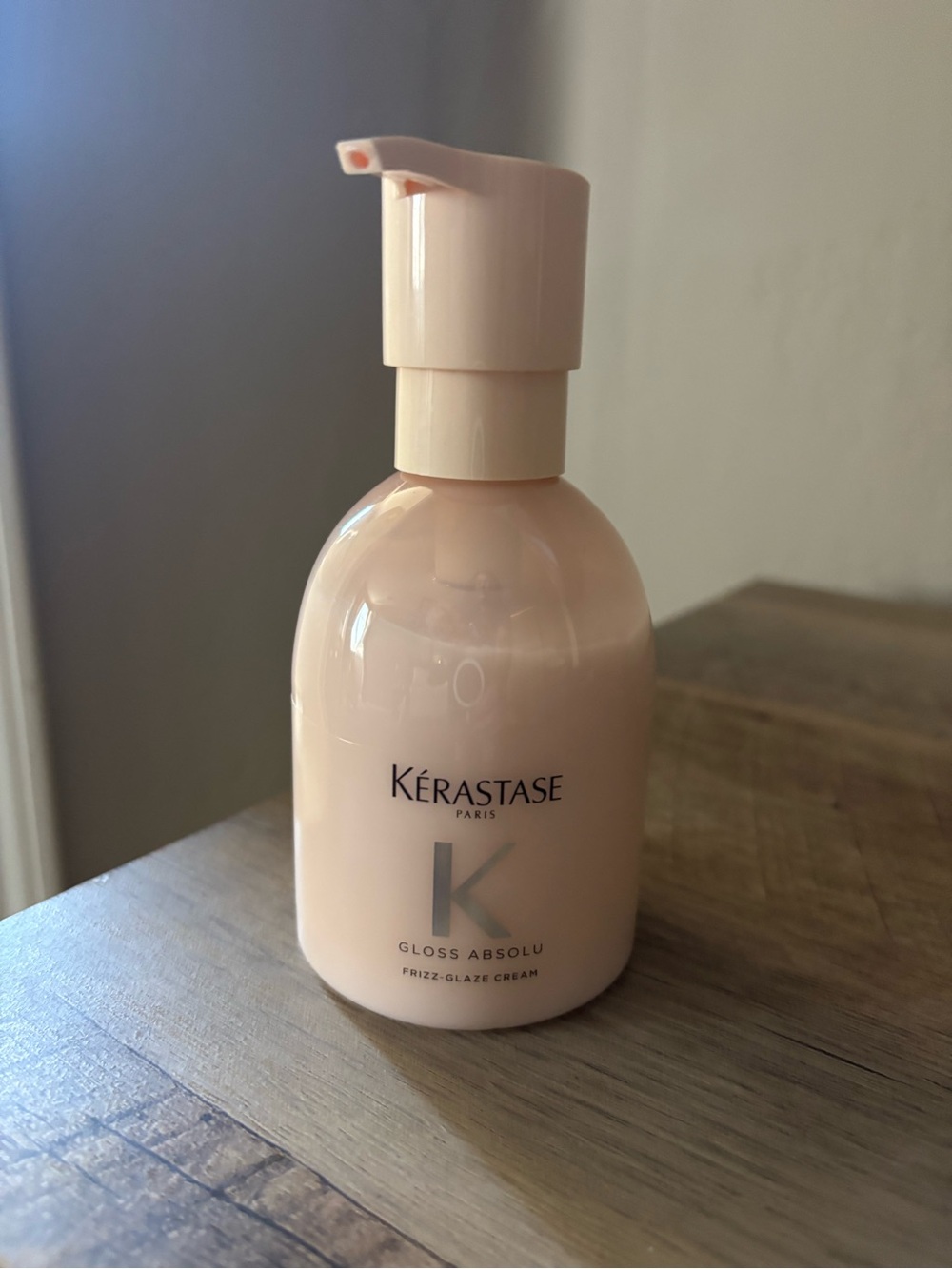 Kerastase Gloss Absolu Frizz Glaze Cream